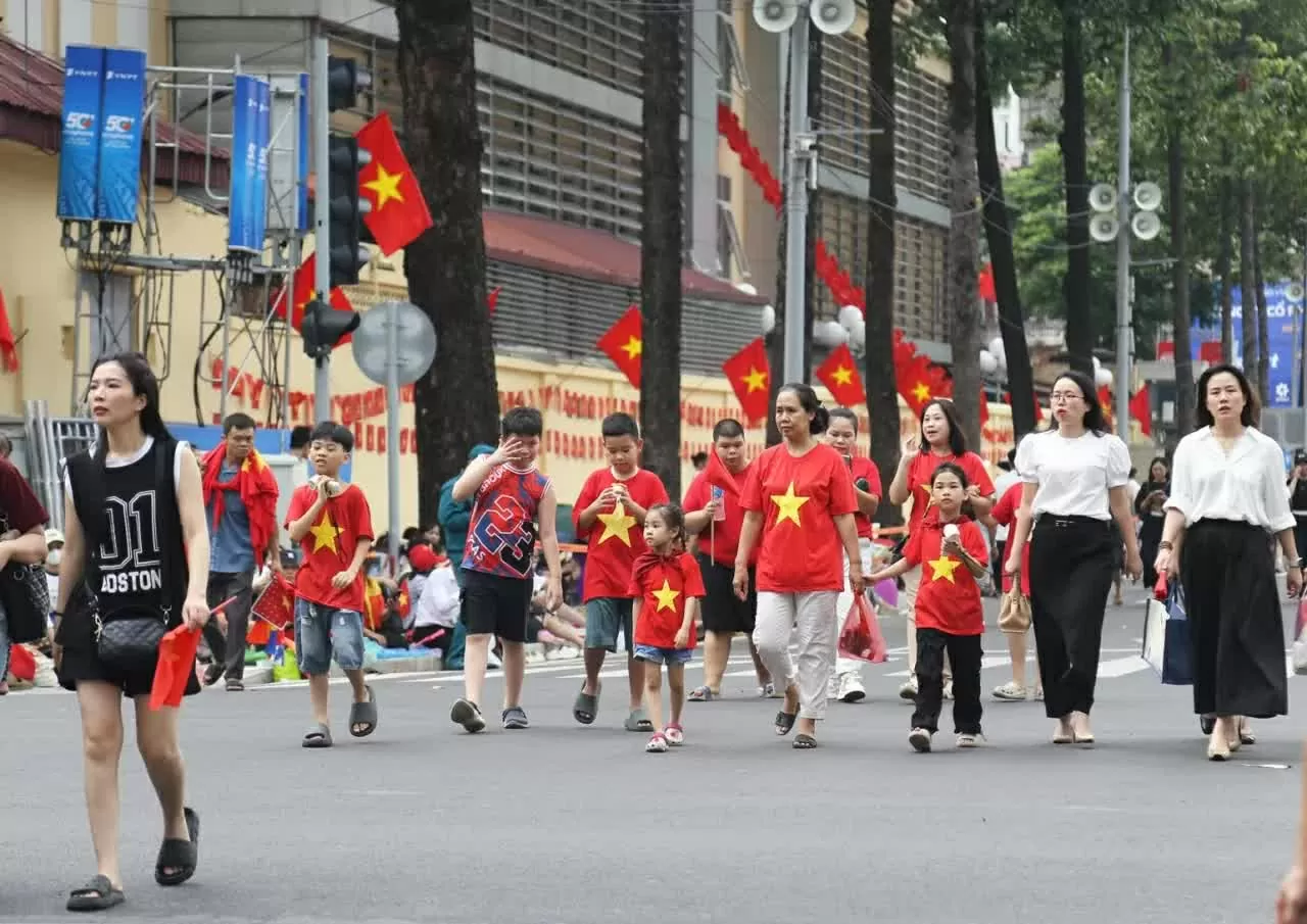 TP Hà Nội miễn phí sử dụng phương tiện vận tải hành khách công cộng dịp Quốc khánh TP Hà Nội miễn phí sử dụng phương tiện vận tải hành khách công cộng dịp Quốc khánh