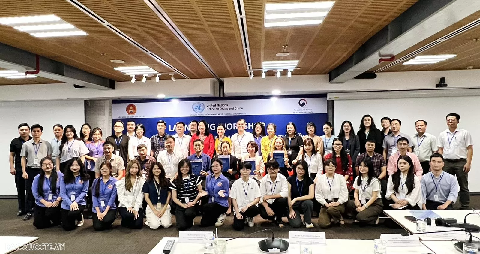 Ra mắt Cẩm nang tương trợ tư pháp về tịch thu, thu hồi tài sản liên quan đến tội phạm Ra mắt Cẩm nang tương trợ tư pháp về tịch thu, thu hồi tài sản liên quan đến tội phạm