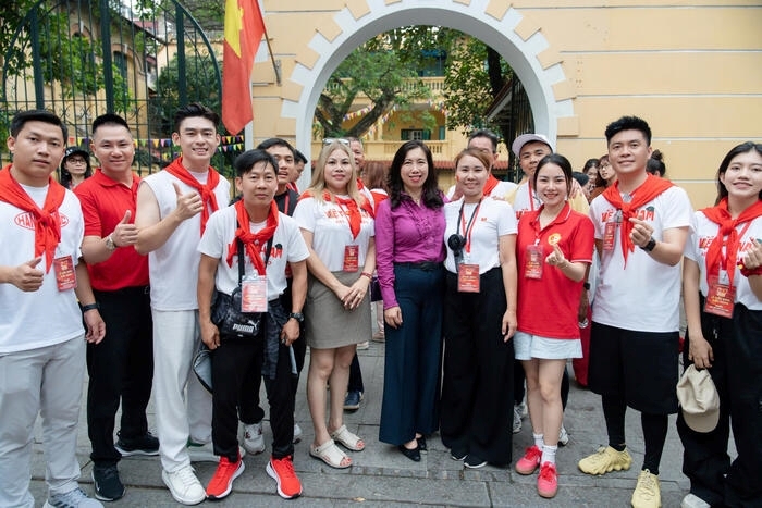Thứ trưởng Ngoại giao Lê Thu Hằng