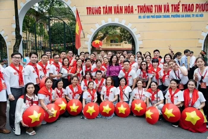 Thứ trưởng Ngoại giao Lê Thu Hằng
