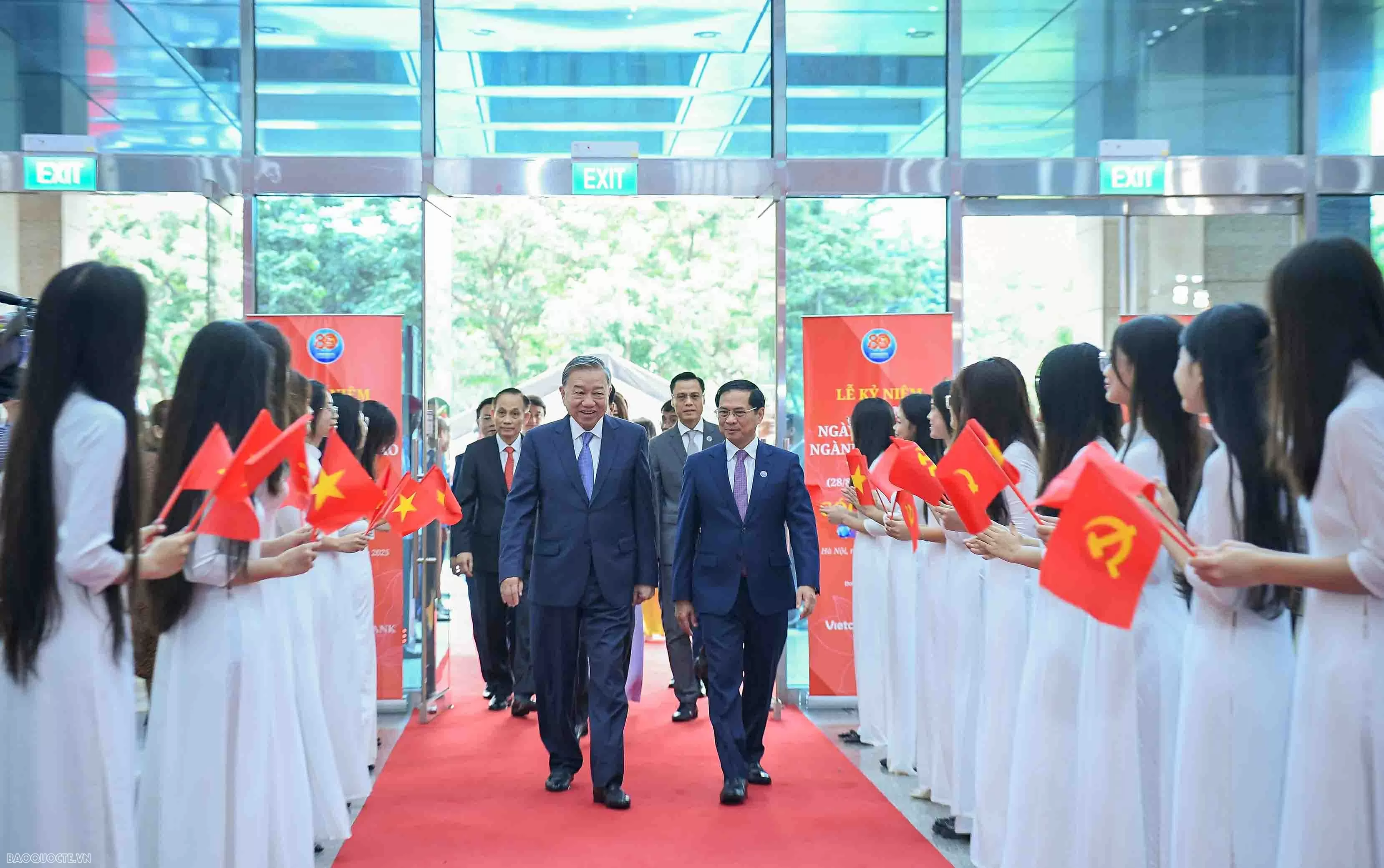 Khai mạc Lễ kỷ niệm 80 năm ngày thành lập ngành Ngoại giao. (Ảnh: Nguyễn Hồng)