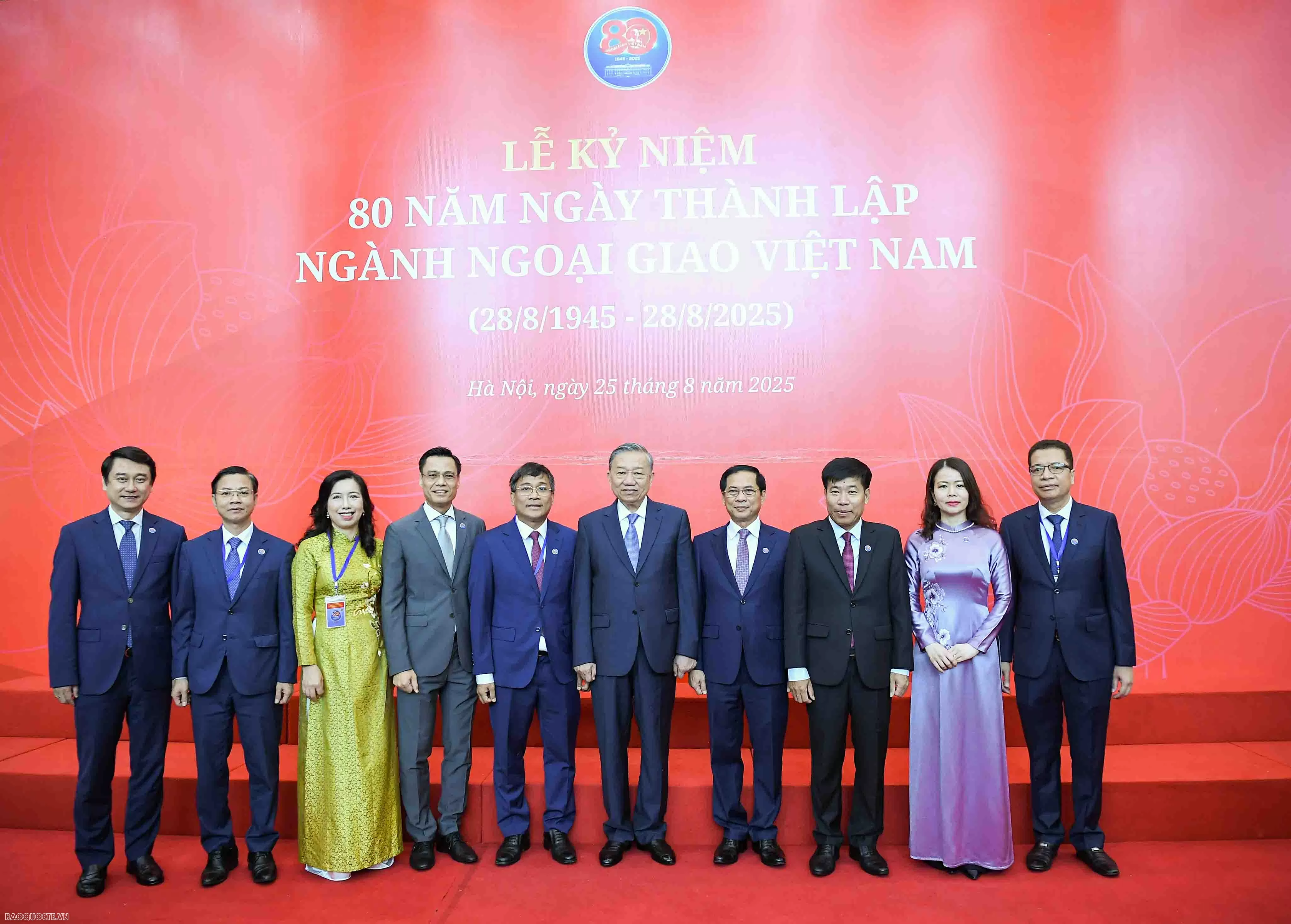 Tổng Bí thư Tô Lâm cùng Lãnh đạo Bộ Ngoại giao tại Lễ kỷ niệm 80 năm Ngày thành lập ngành Ngoại giao Việt Nam, ngày 25/8. (Ảnh: Nguyễn Hồng)