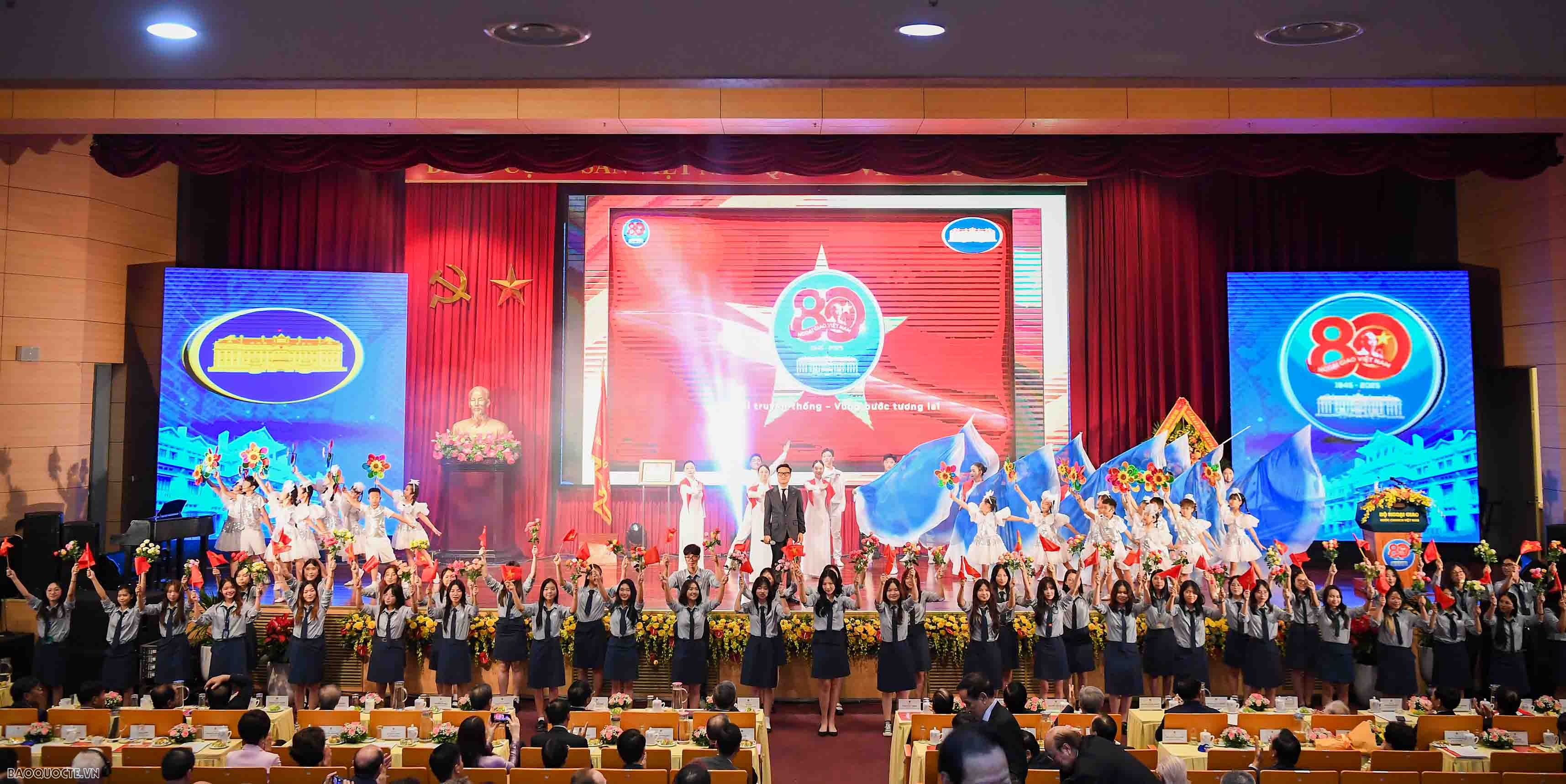 Những hình ảnh tại lễ kỷ niệm 80 năm thành lập ngành Ngoại giao