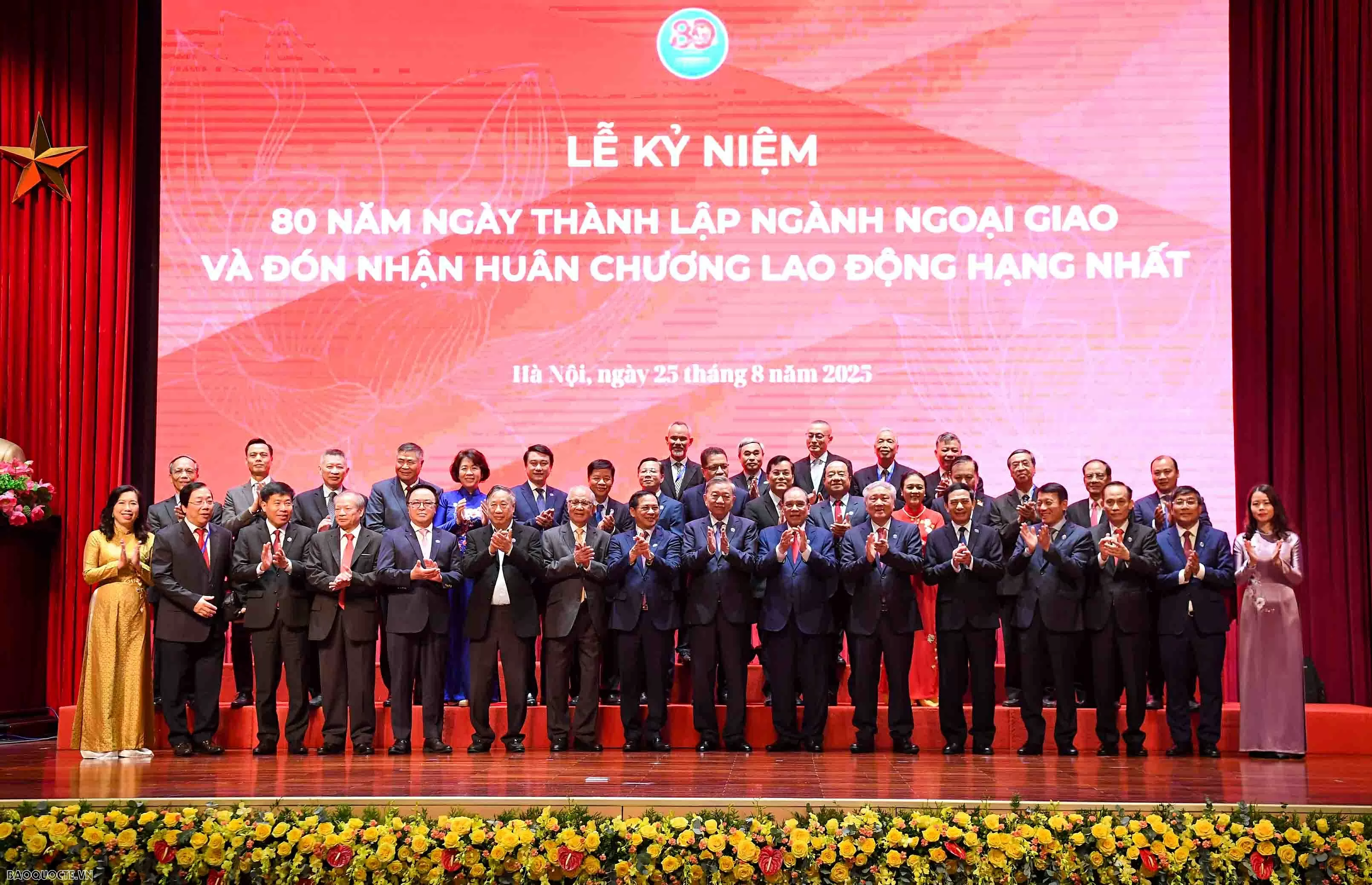 (Trực tuyến) Tổng Bí thư Tô Lâm dự Lễ kỷ niệm 80 năm Ngoại giao Việt Nam (Trực tuyến) Tổng Bí thư Tô Lâm dự Lễ kỷ niệm 80 năm Ngoại giao Việt Nam
