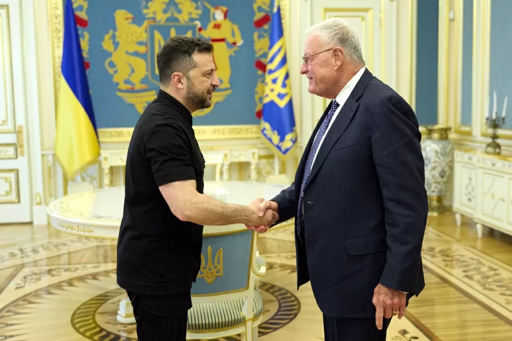 Mỹ-Ukraine bàn cách tăng áp với Nga, Tổng thống Trump có thể thả xích một vũ khí để Kiev chuyển sang thế tấn công