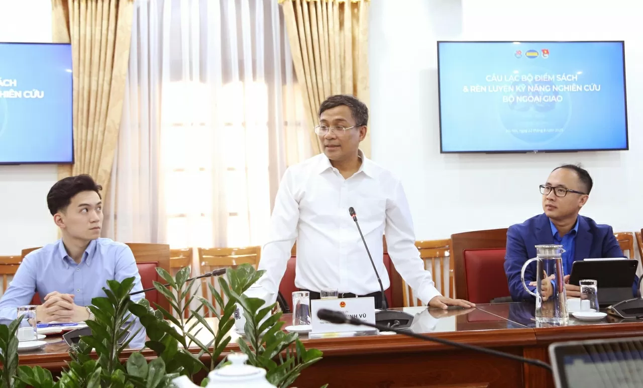 Thứ trưởng Thường trực Nguyễn Minh Vũ phát biểu kết luận Tọa đàm. (Ảnh: Thành Long) Thứ trưởng Thường trực Nguyễn Minh Vũ phát biểu kết luận Tọa đàm. (Ảnh: Thành Long)