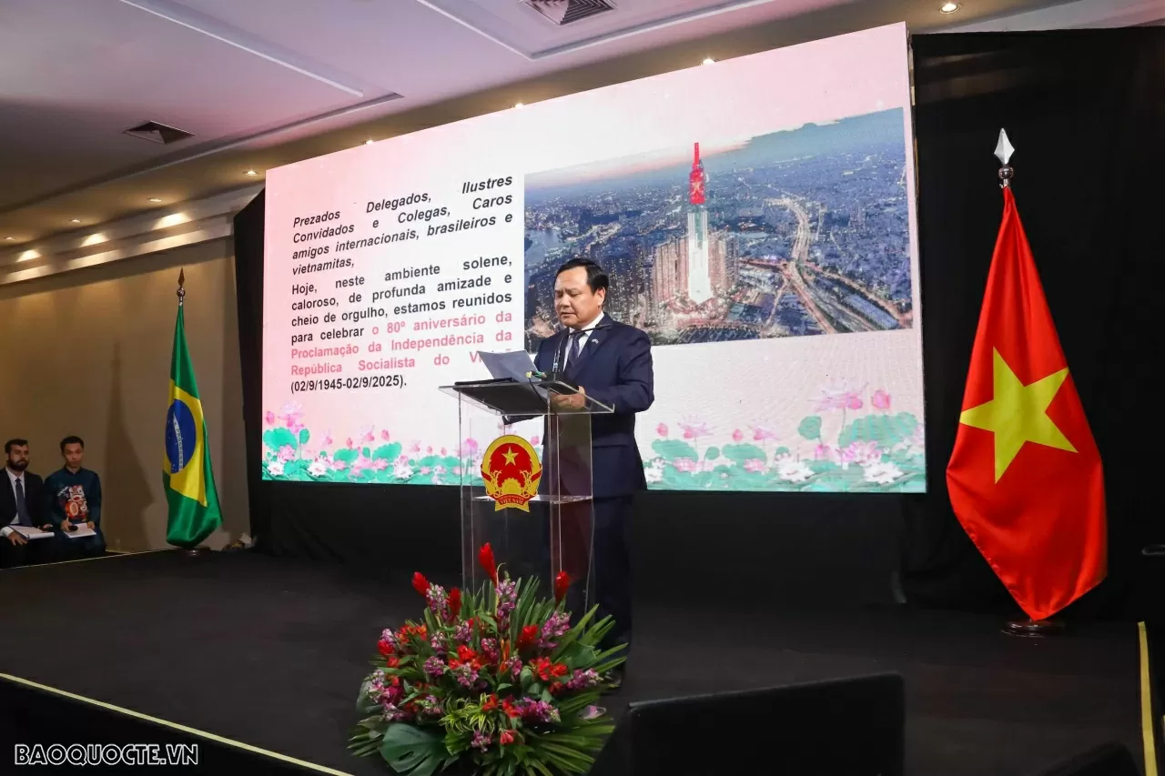 Đại sứ quán Việt Nam tại Brazil long trọng tổ chức Lễ kỷ niệm 80 năm Cách mạng tháng Tám và Quốc khánh Đại sứ quán Việt Nam tại Brazil long trọng tổ chức Lễ kỷ niệm 80 năm Cách mạng tháng Tám và Quốc khánh