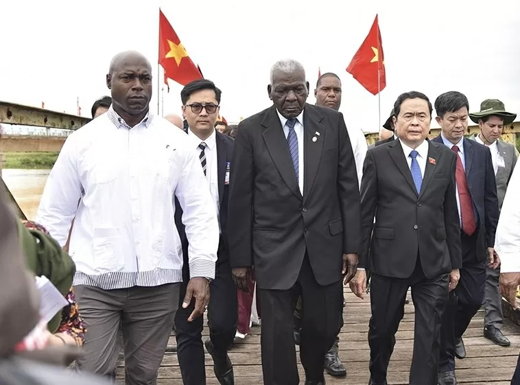 Việt Nam - Cuba: Từ nghĩa tình son sắt đến hợp tác phát triển thực chất