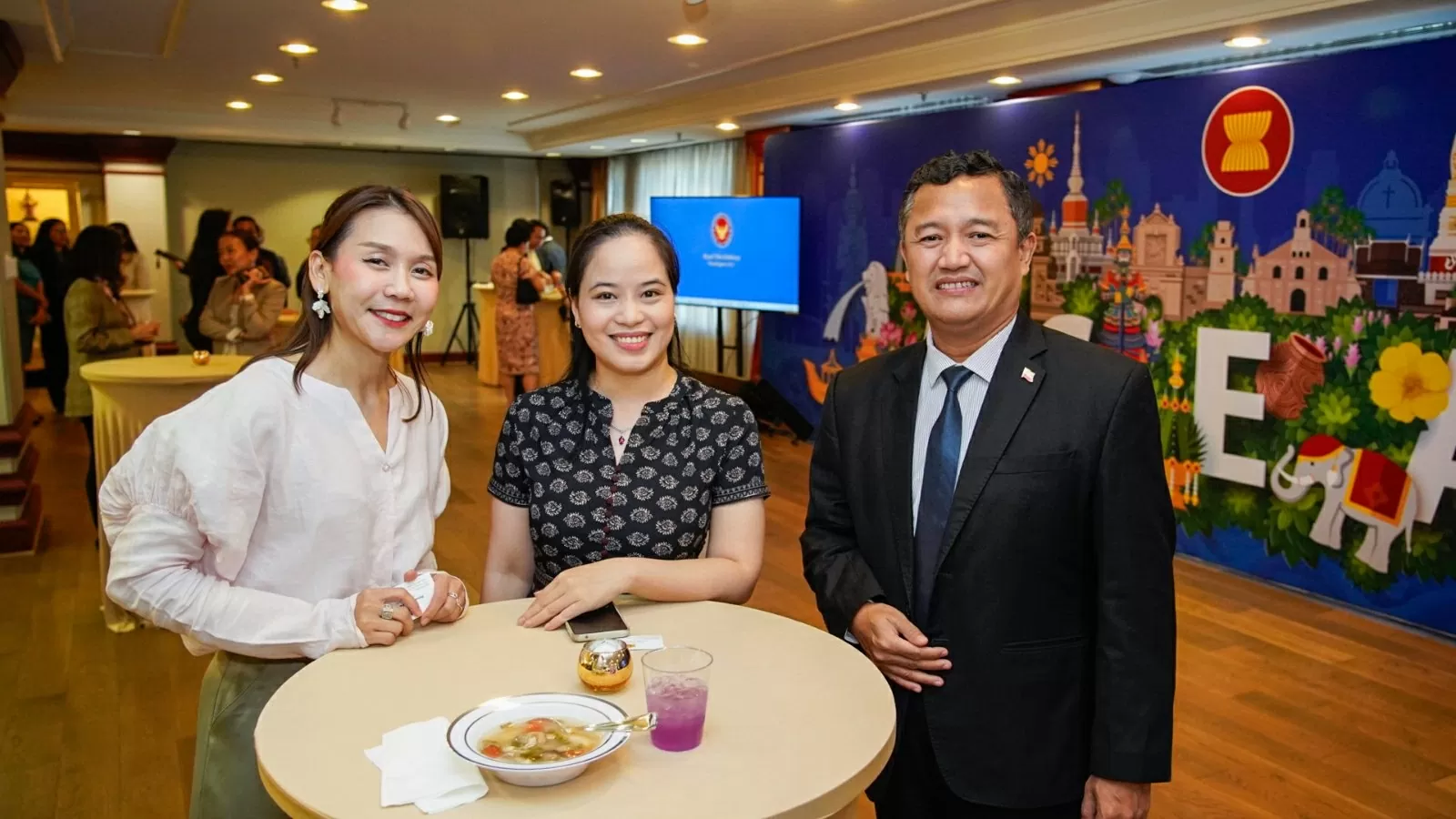 Việt Nam tiếp nhận vai trò Chủ tịch luân phiên Ủy ban ASEAN tại Washington Việt Nam tiếp nhận vai trò Chủ tịch luân phiên Ủy ban ASEAN tại Washington