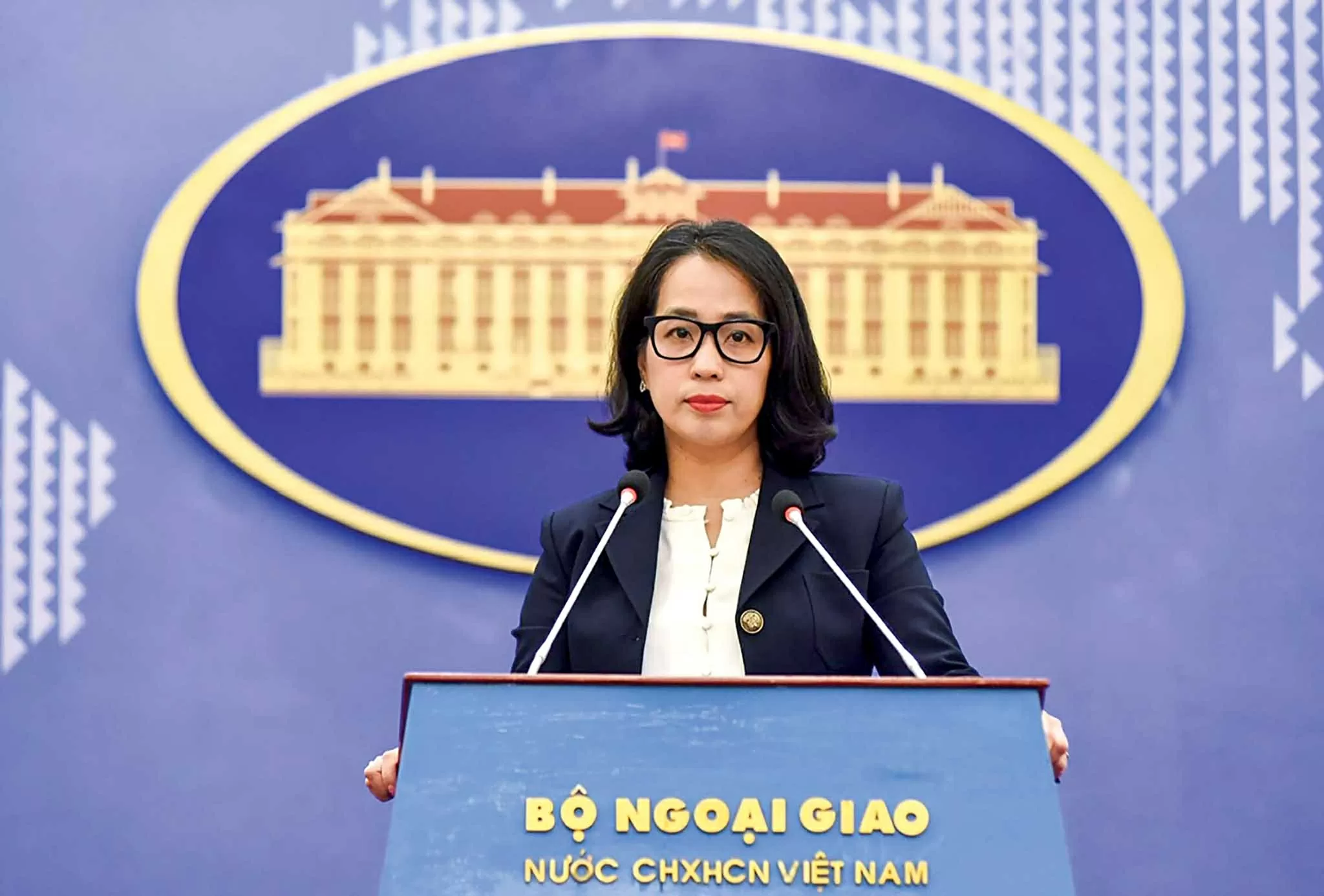 Người phát ngôn Bộ Ngoại giao, Vụ trưởng Vụ Thông tin báo chí Phạm Thu Hằng. (Ảnh: Nguyễn Hồng) Người phát ngôn Bộ Ngoại giao, Vụ trưởng Vụ Thông tin báo chí Phạm Thu Hằng. (Ảnh: Nguyễn Hồng)