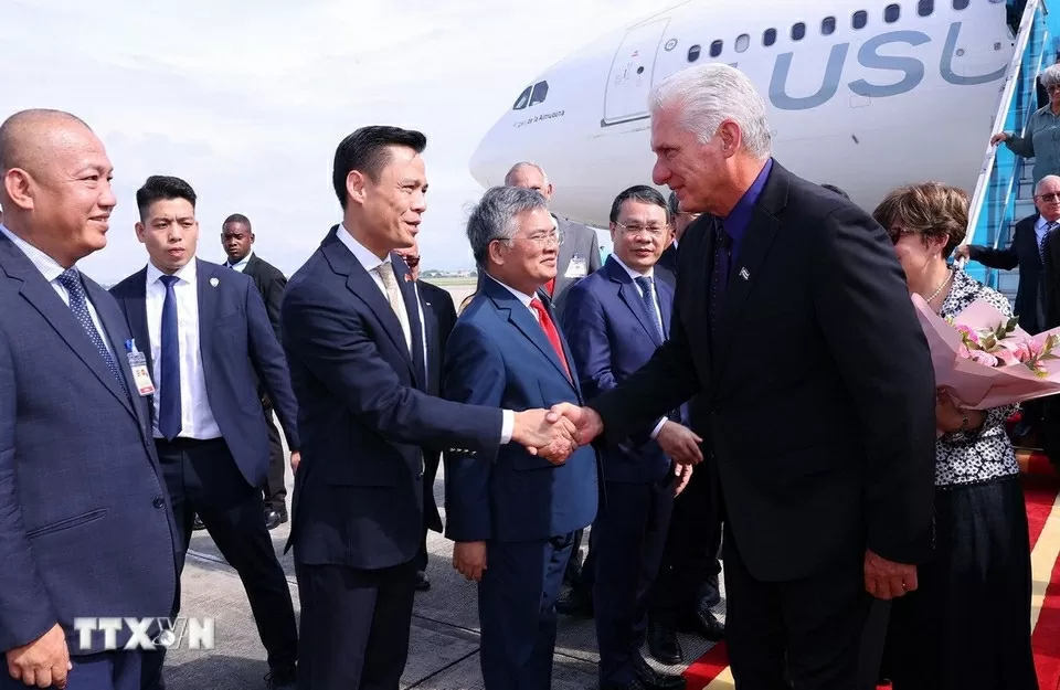 Bí thư Thứ nhất, Chủ tịch nước Cuba bắt đầu thăm cấp Nhà nước tới Việt Nam Bí thư Thứ nhất, Chủ tịch nước Cuba bắt đầu thăm cấp Nhà nước tới Việt Nam