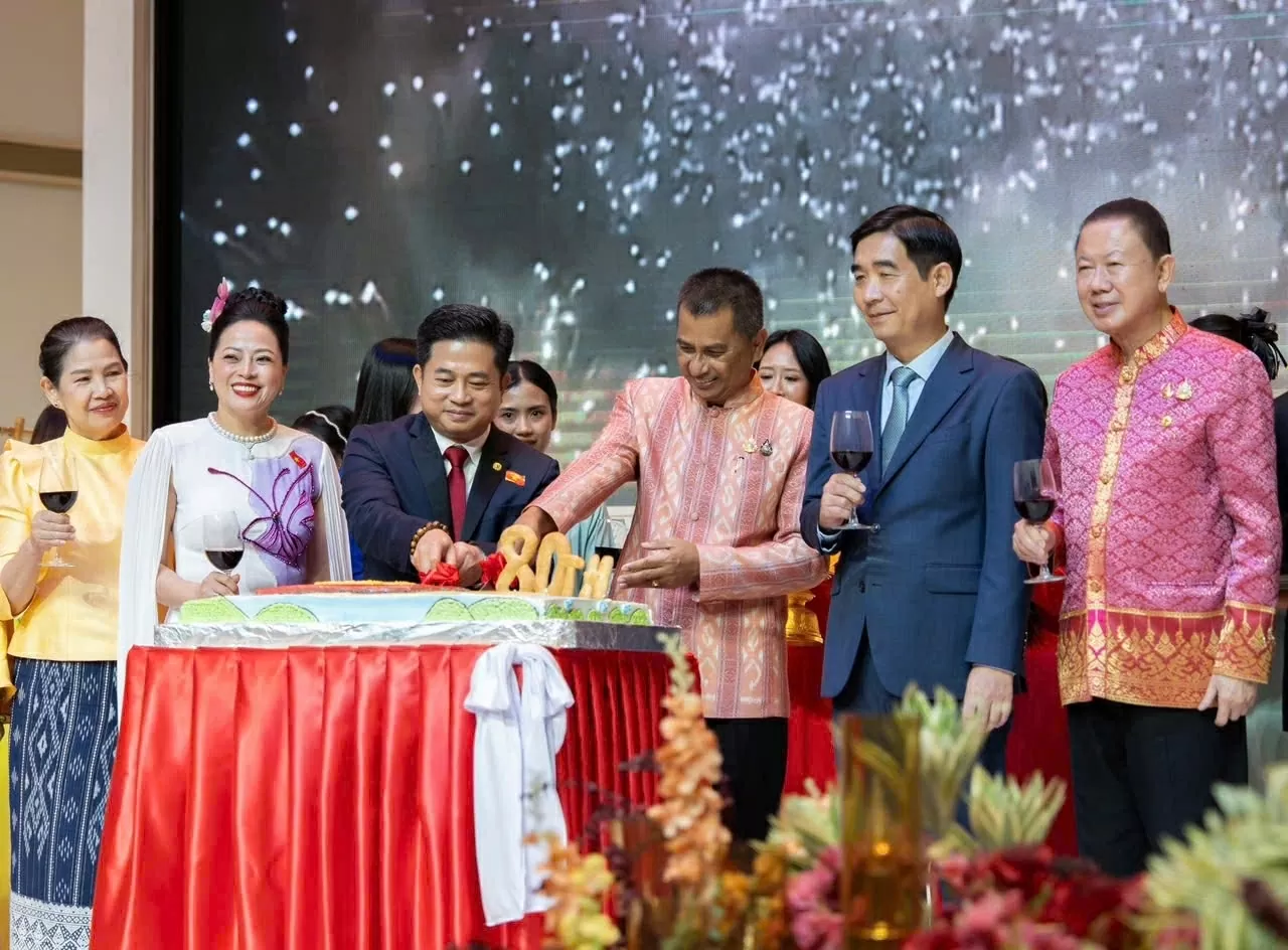 Chuỗi hoạt động chào mừng 80 năm Quốc khánh tại Udon Thani (Thái Lan) Chuỗi hoạt động chào mừng 80 năm Quốc khánh tại Udon Thani (Thái Lan)