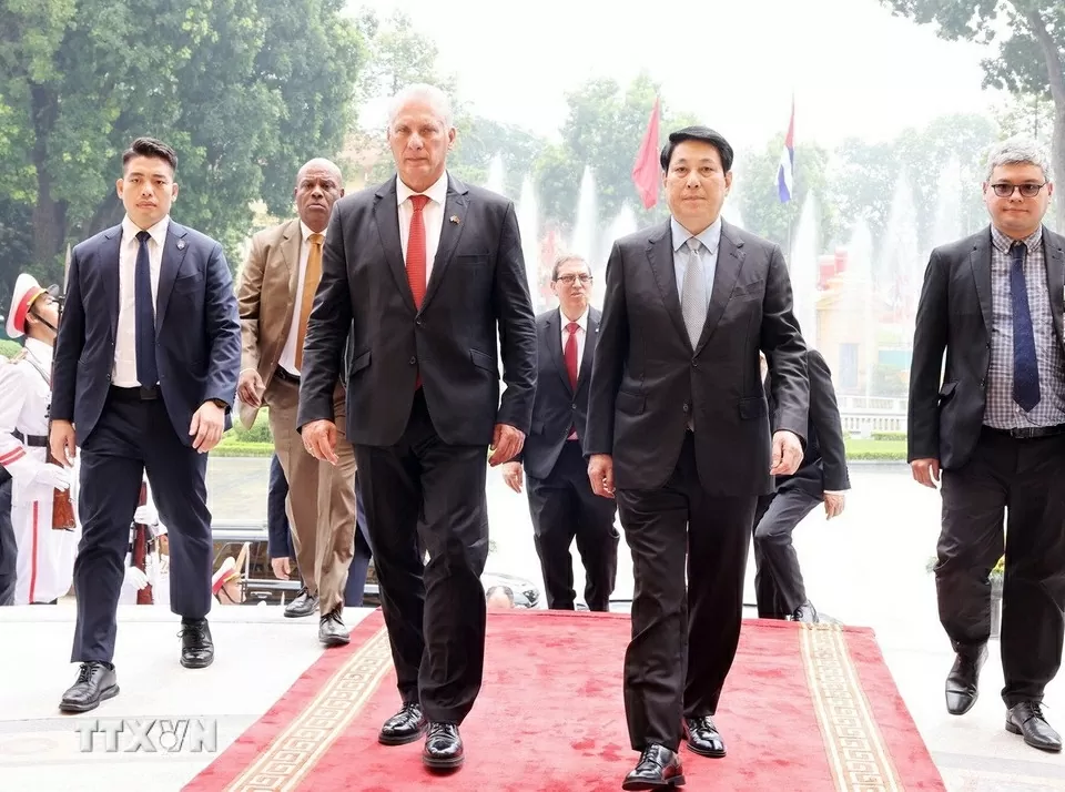 Bí thư thứ nhất, Chủ tịch nước Cuba Miguel Diaz-Canel Bermudez hội kiến Chủ tịch nước Lương Cường Bí thư thứ nhất, Chủ tịch nước Cuba Miguel Diaz-Canel Bermudez hội kiến Chủ tịch nước Lương Cường