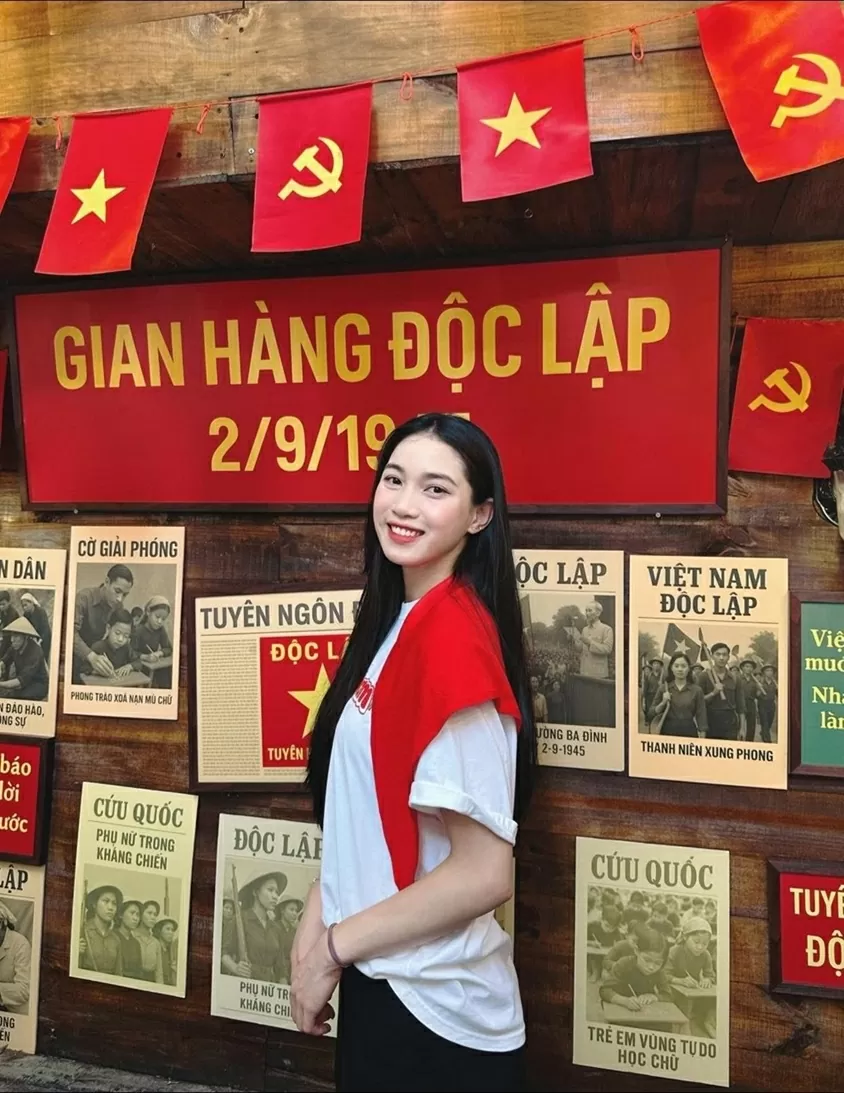 Hoa khôi bóng chuyền Nguyễn Thị Phương dịu dàng đón Quốc khánh 2/9 Hoa khôi bóng chuyền Nguyễn Thị Phương dịu dàng đón Quốc khánh 2/9