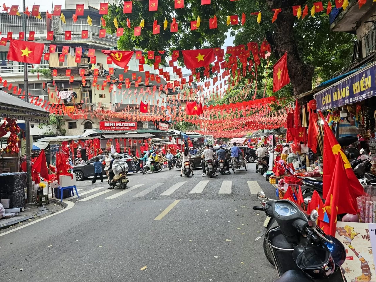 Có một Hà Nội rực rỡ như thế