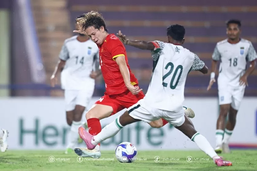 U23 Việt Nam 2-0 U23 Bangladesh: Khởi đầu tưng bừng