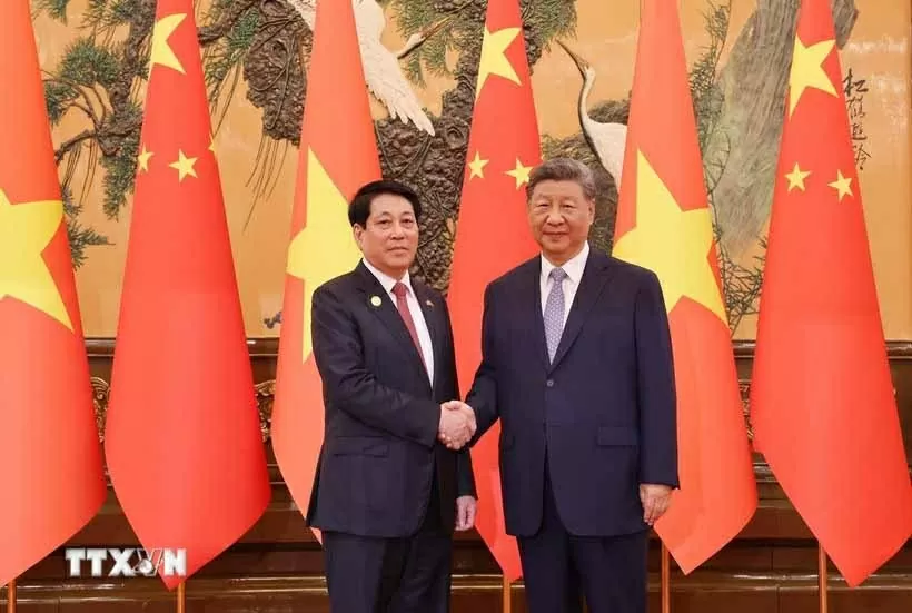 Chủ tịch nước Lương Cường hội đàm với Tổng Bí thư, Chủ tịch nước Trung Quốc Tập Cận Bình