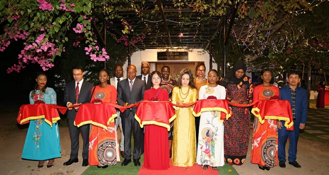Khánh thành không gian Hồ Chí Minh trong ngày Tết Độc lập tại Tanzania