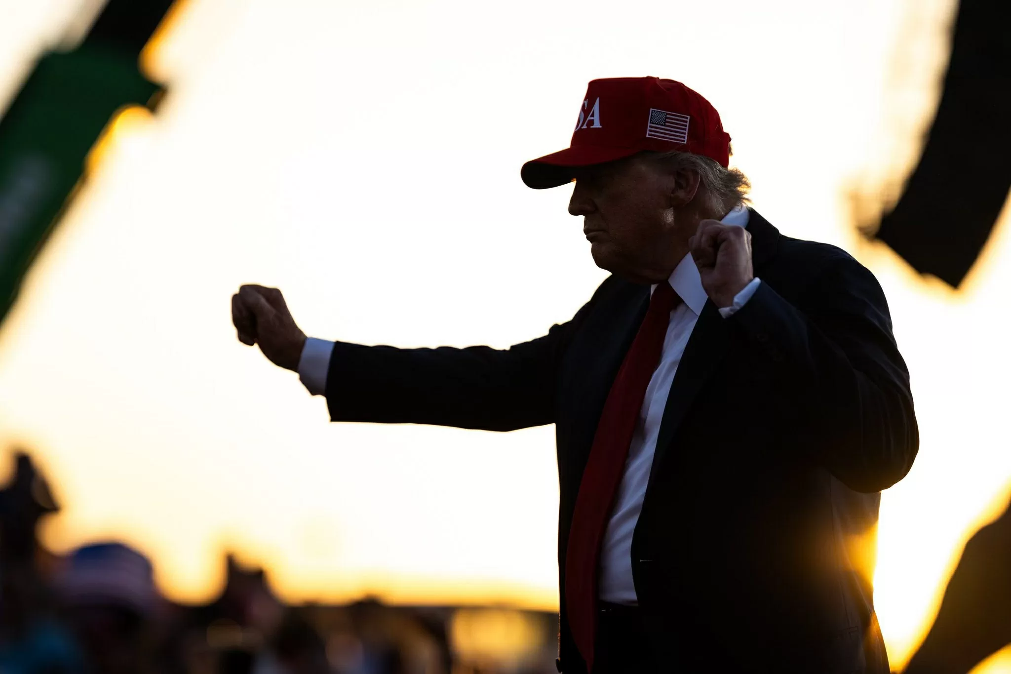 Tổng thống Trump thừa nhận giải quyết vấn đề Nga-Ukraine 'khó khăn hơn' một số xung đột khác Tổng thống Trump thừa nhận giải quyết vấn đề Nga-Ukraine 'khó khăn hơn' một số xung đột khác