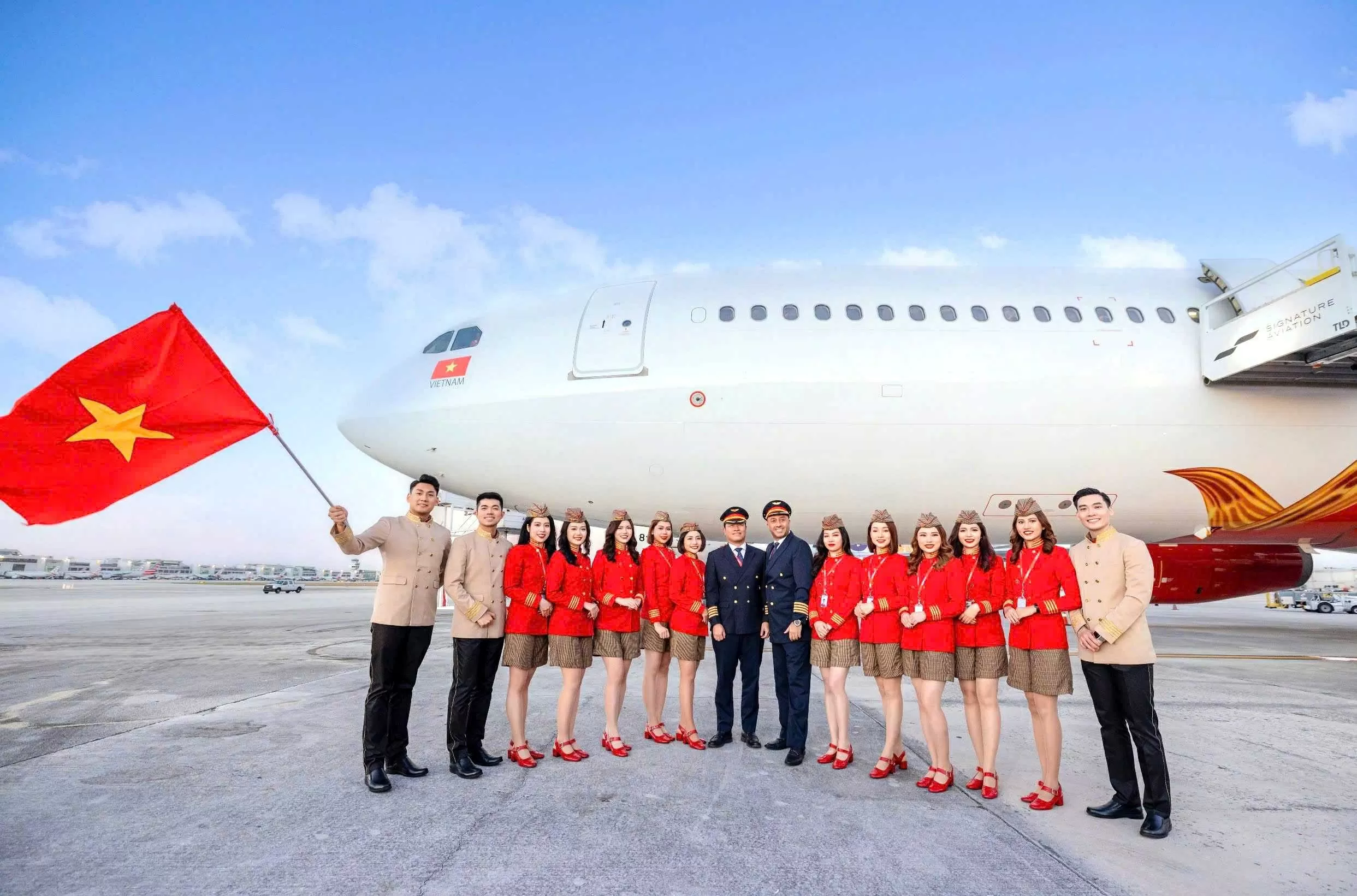 AirlineRatings vinh danh Vietjet trong Top hãng hàng không bền vững toàn cầu năm 2025 AirlineRatings vinh danh Vietjet trong Top hãng hàng không bền vững toàn cầu năm 2025