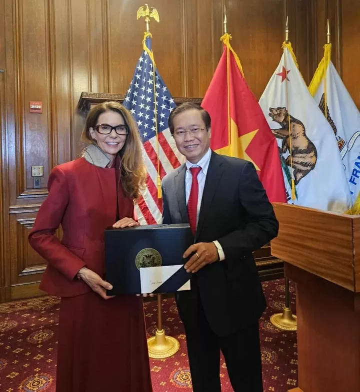 lễ thượng cờ kỷ niệm 80 năm Quốc khánh Việt Nam tại tòa thị chính San Francisco