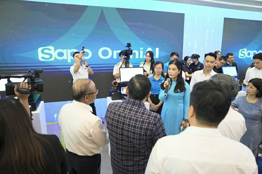 Chuyển đổi số lấy người nộp thuế làm trung tâm phục vụ