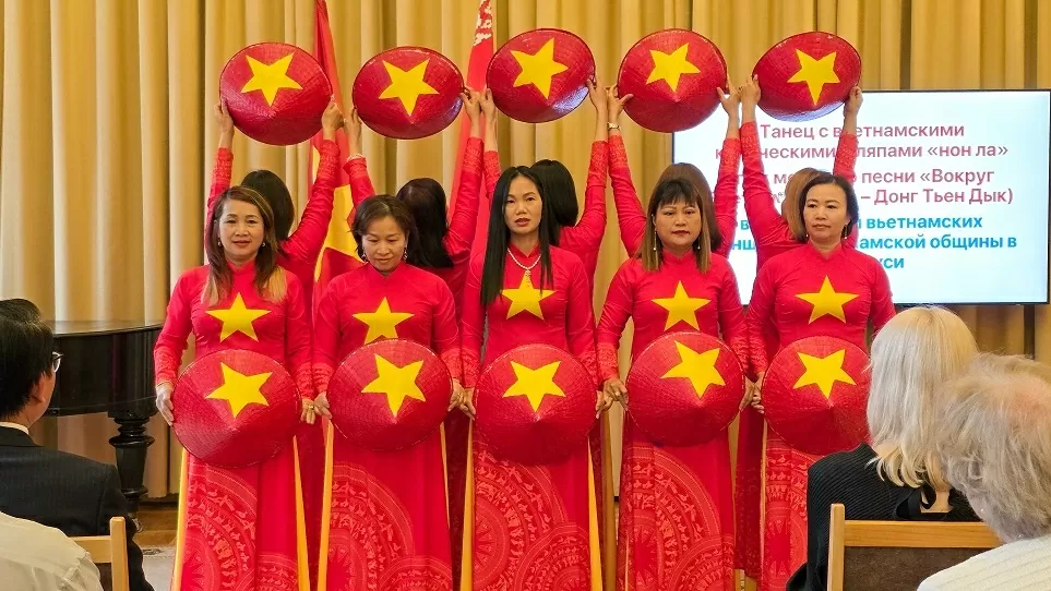 Lors de la cérémonie de célébration du 80ᵉ anniversaire de la Fête nationale du Vietnam, le 8 septembre à Minsk. Photo: baoquocte