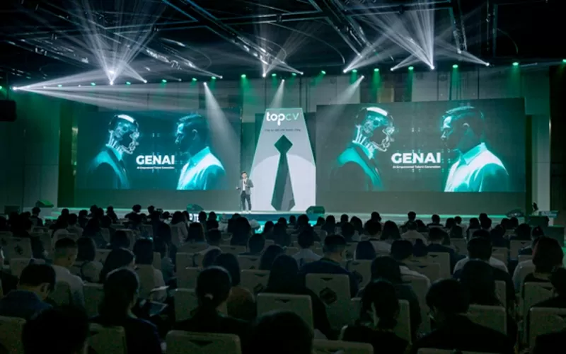 TopCV - Kiến tạo nguồn nhân lực số trong kỷ nguyên vươn mình của đất nước TopCV - Kiến tạo nguồn nhân lực số trong kỷ nguyên vươn mình của đất nước