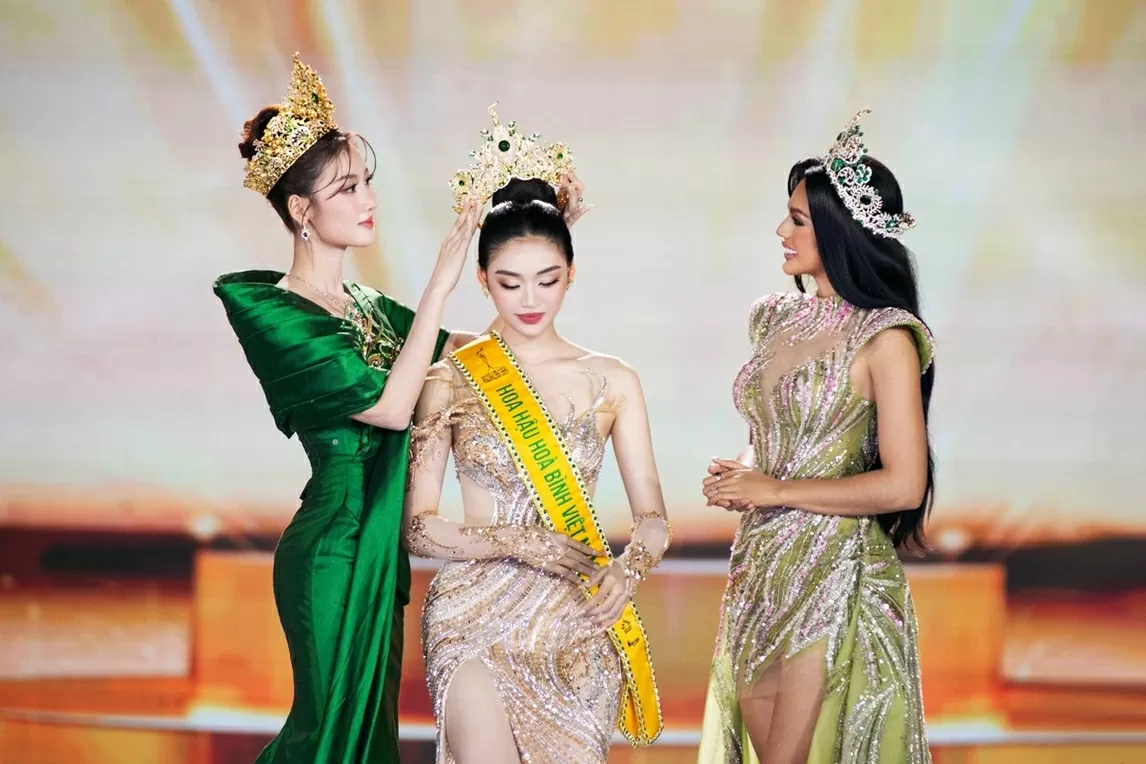 Nguyễn Thị Yến Nhi đăng quang Hoa hậu Hòa bình Việt Nam 2025