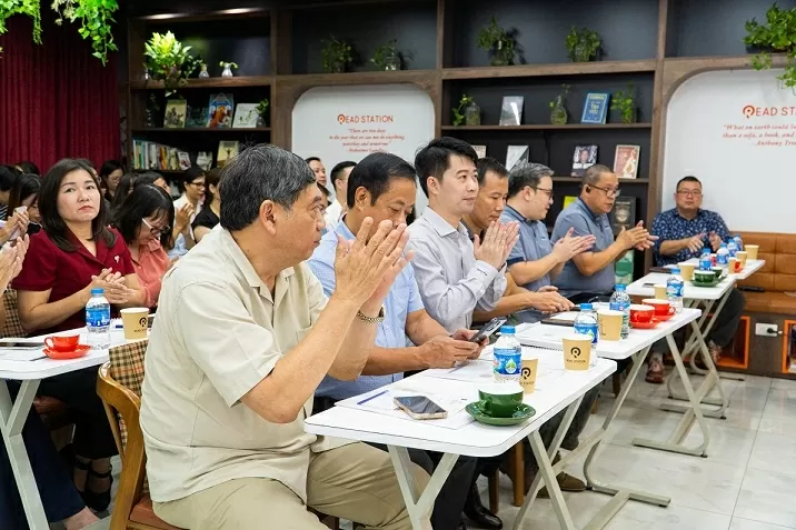 Giải pháp toàn diện cho mô hình thư viện thế hệ mới tại Việt Nam Giải pháp toàn diện cho mô hình thư viện thế hệ mới tại Việt Nam