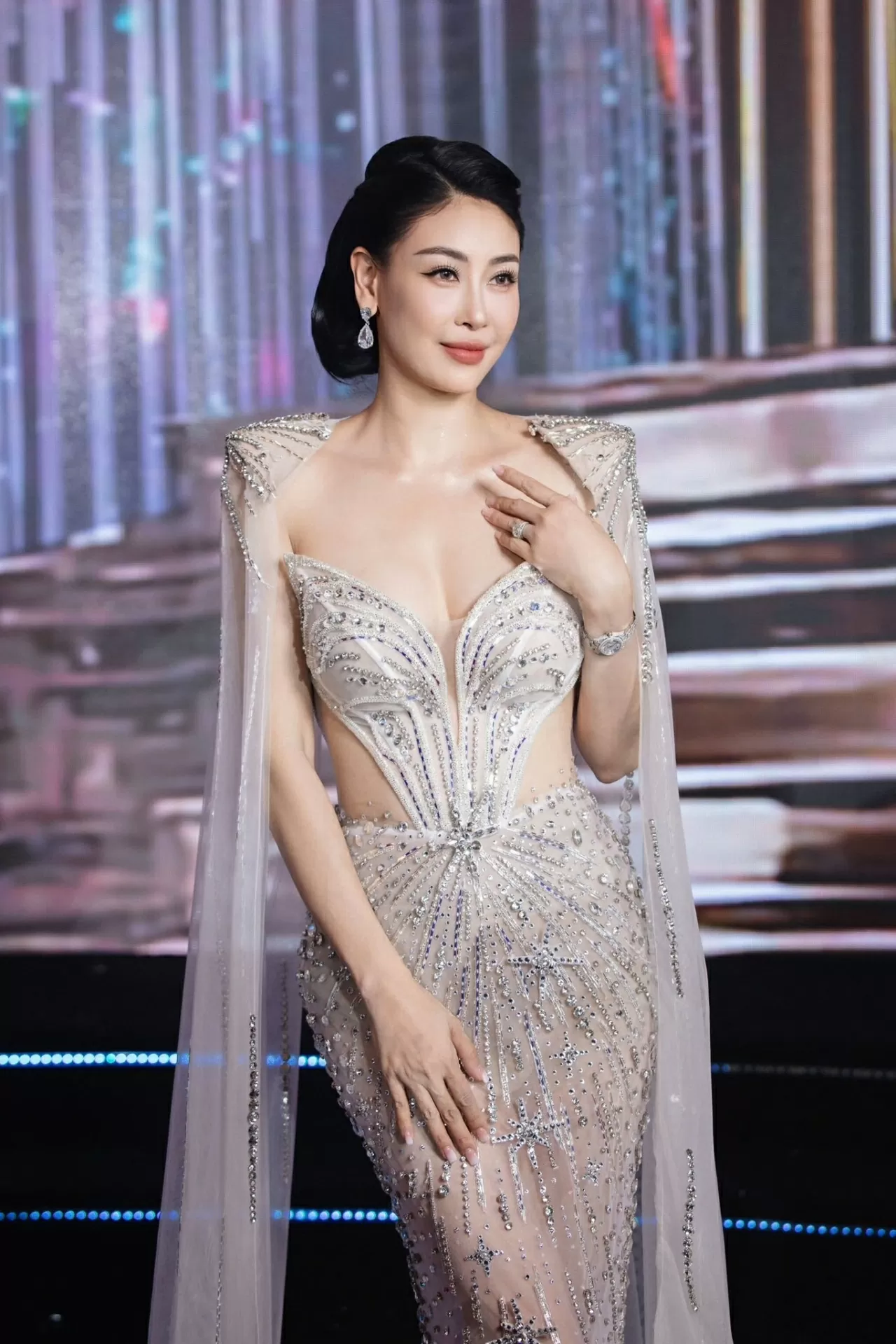 Hoa hậu Hà Kiều Anh