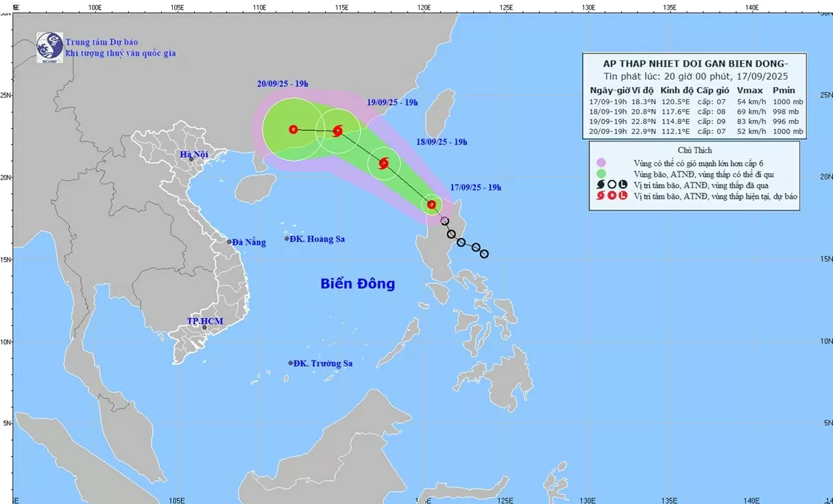 Áp thấp nhiệt đới hoạt động trên vùng biển phía Tây Bắc đảo Luzon, Philippines có khả năng đi vào Biển Đông, mạnh lên thành bão Áp thấp nhiệt đới hoạt động trên vùng biển phía Tây Bắc đảo Luzon, Philippines có khả năng đi vào Biển Đông, mạnh lên thành bão