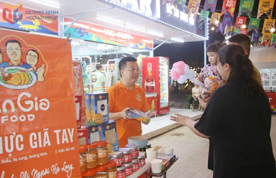 Sôi động kinh tế đêm tại Quảng Ninh