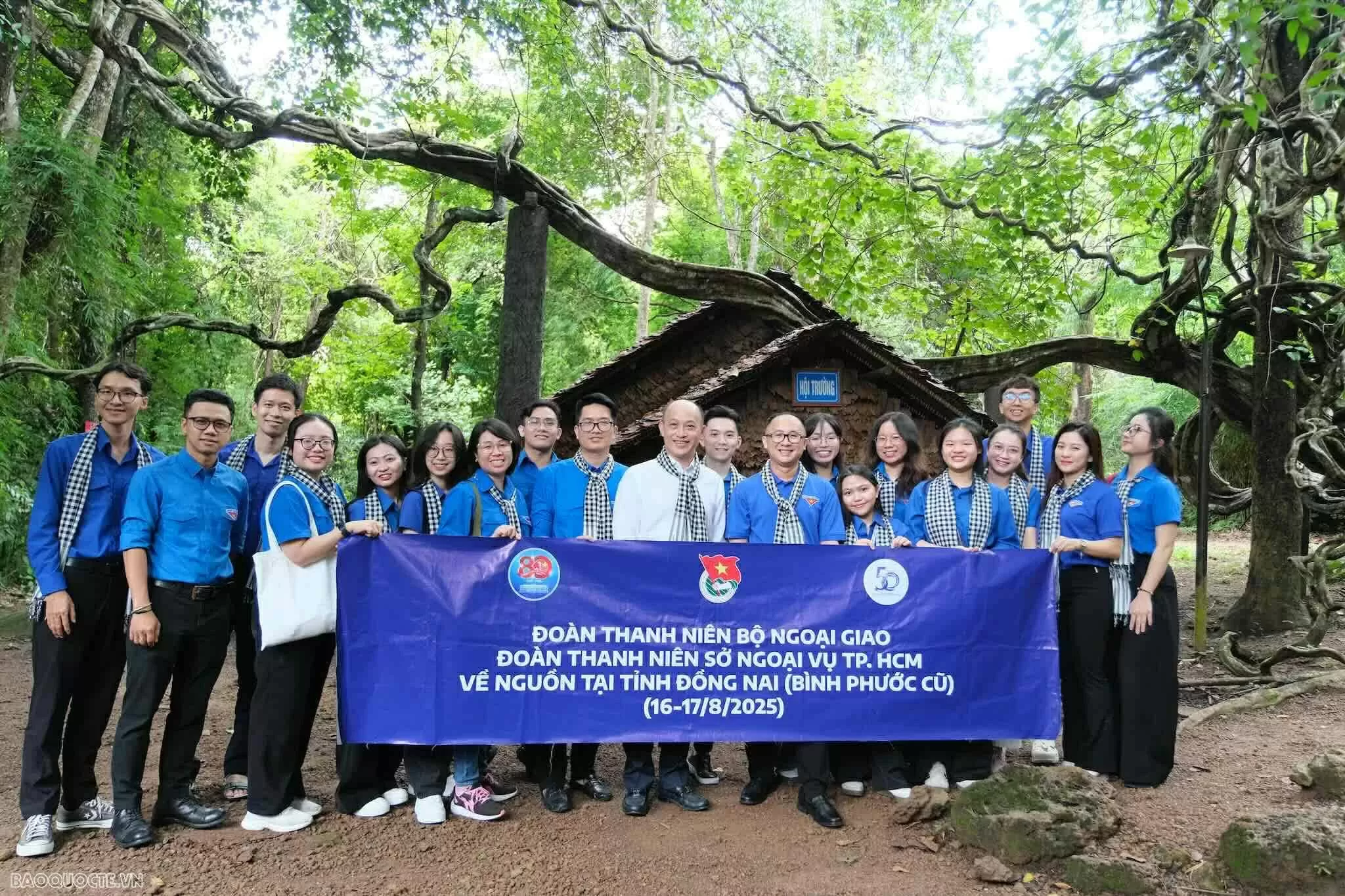 Cần hình thành đề kháng tư tưởng cho giới trẻ, để mỗi người là một lá chắn trên không gian mạng