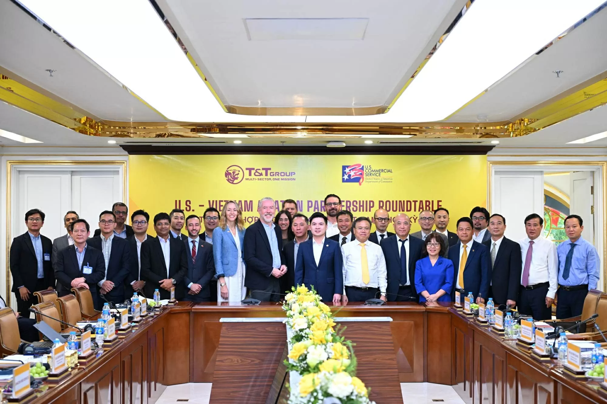 Nhiều 'ông lớn' Hoa Kỳ muốn hợp tác với T&T Group để phát triển công nghiệp hàng không tại Việt Nam