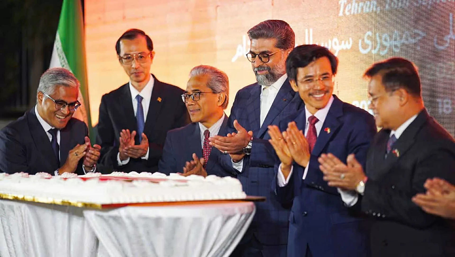 Đại sứ quán Việt Nam tại Iran long trọng kỷ niệm 80 năm Quốc khánh 2/9 Đại sứ quán Việt Nam tại Iran long trọng kỷ niệm 80 năm Quốc khánh 2/9