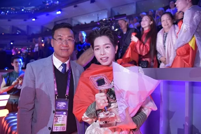 Ca sĩ Đức Phúc đăng quang ngôi vô địch Intervision 2025 Ca sĩ Đức Phúc đăng quang ngôi vô địch Intervision 2025