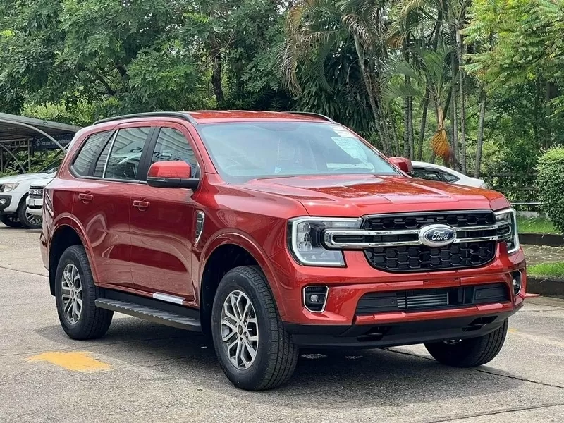 Top 4 xe SUV hạng D bán chạy nhất tháng 8/2025: Ford Everest tiếp tục lập đỉnh