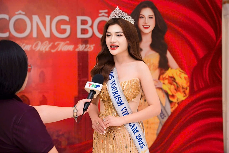 Hoa hậu Mạc Minh đại diện cho Việt Nam tham dự Mrs Tourism 2025 tại Dubai Hoa hậu Mạc Minh đại diện cho Việt Nam tham dự Mrs Tourism 2025 tại Dubai