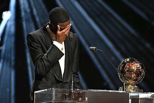 CHÙM ẢNH: Ousmane Dembele rạng rỡ nhận giải Quả bóng vàng 2025 CHÙM ẢNH: Ousmane Dembele rạng rỡ nhận giải Quả bóng vàng 2025