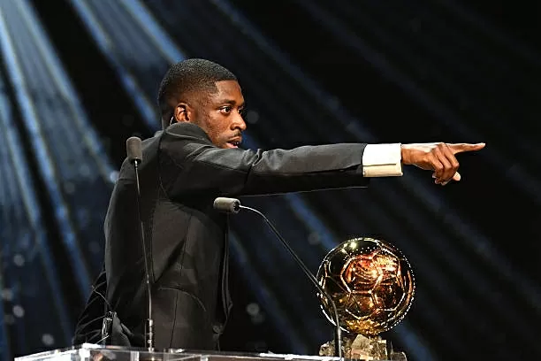 CHÙM ẢNH: Ousmane Dembele rạng rỡ nhận giải Quả bóng vàng 2025 CHÙM ẢNH: Ousmane Dembele rạng rỡ nhận giải Quả bóng vàng 2025