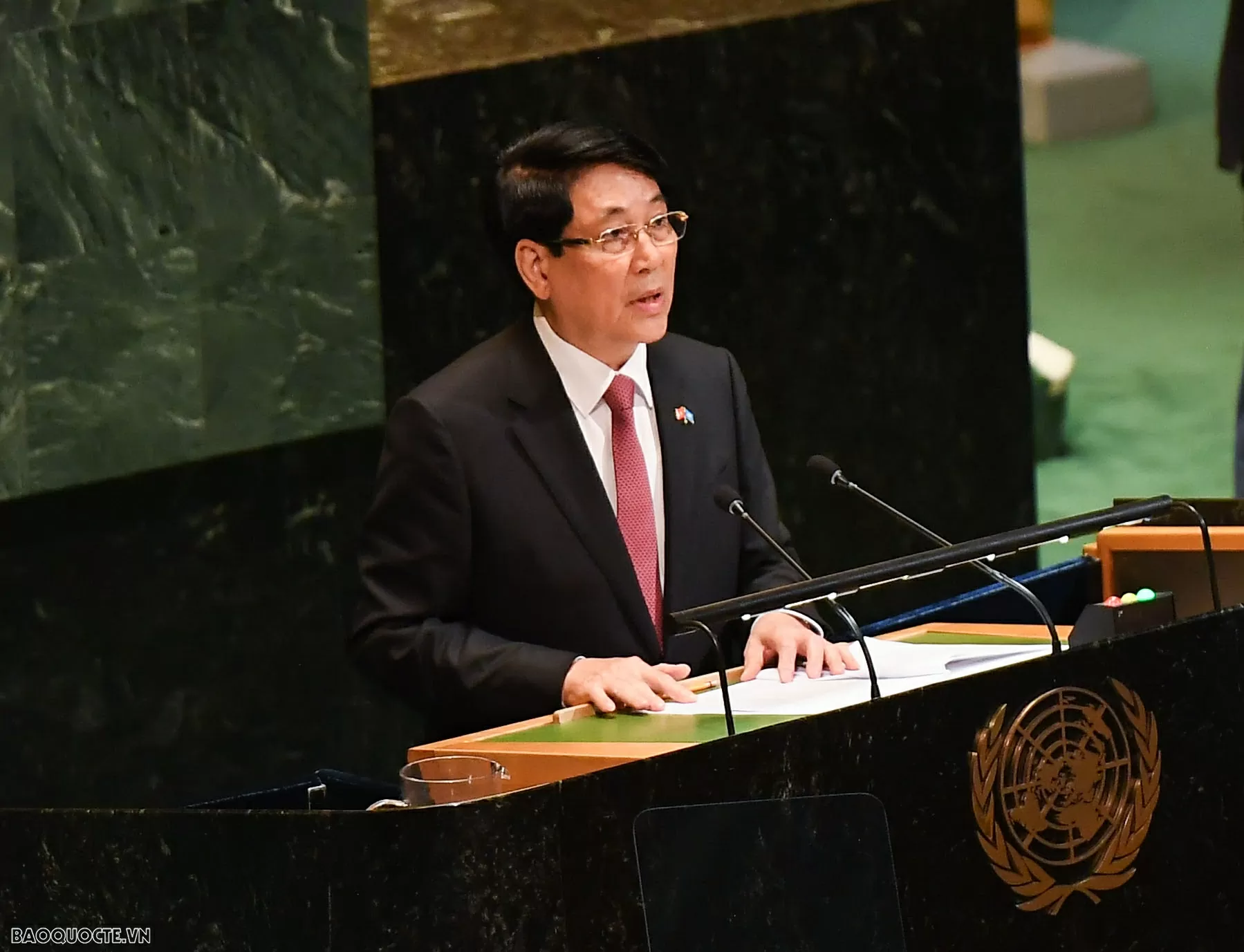 Tiếp Ukraine Tiếp Ukraine