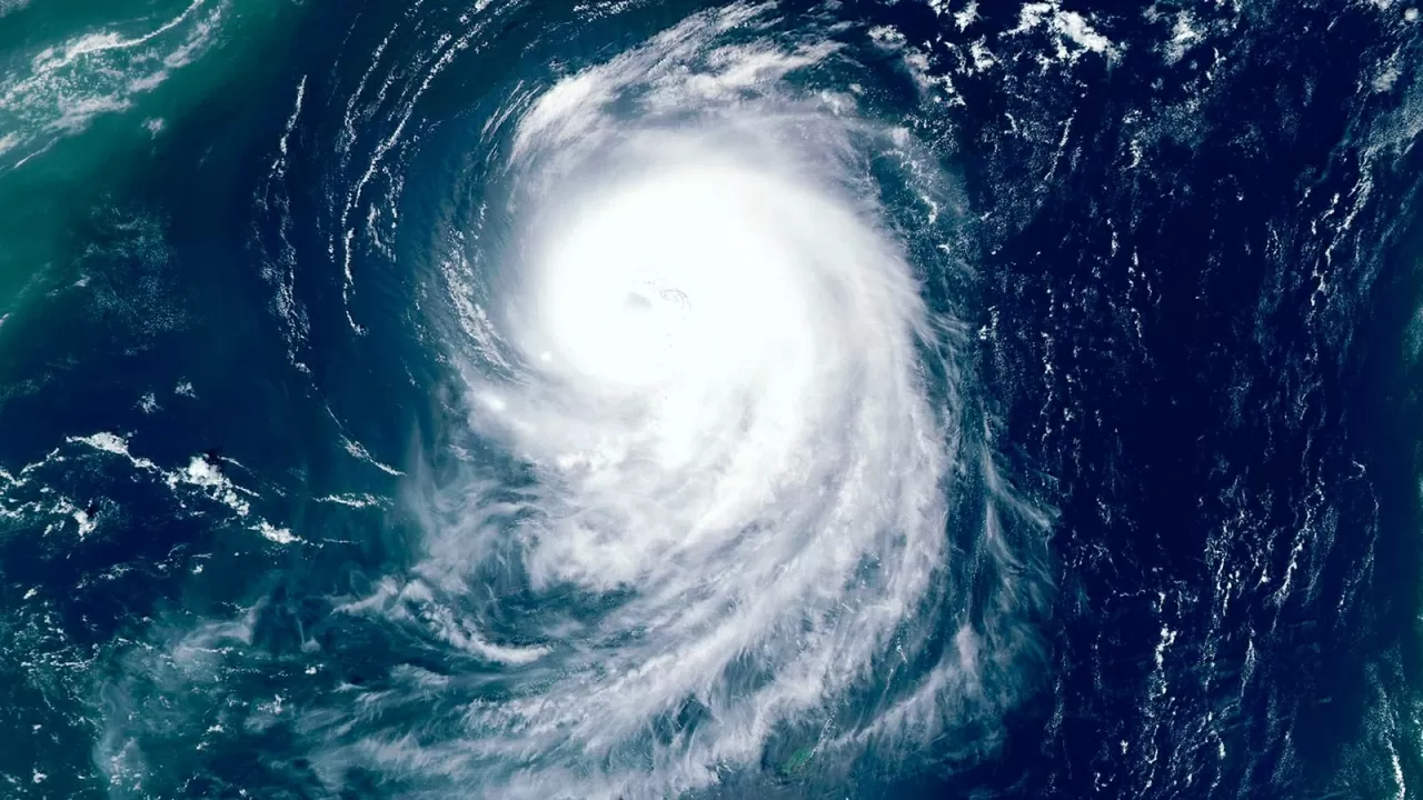 Biến đổi khí hậu là một trong những nguyên nhân chủ yếu hình thành nên các thảm họa thiên nhiên, gây thiệt hại lớn về người và tài sản ở nhiều nơi. (Nguồn: Grunge) Biến đổi khí hậu là một trong những nguyên nhân chủ yếu hình thành nên các thảm họa thiên nhiên, gây thiệt hại lớn về người và tài sản ở nhiều nơi. (Nguồn: Grunge)