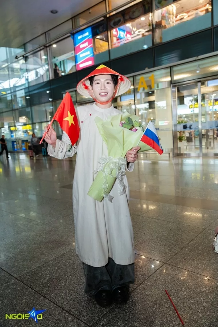 Ca sĩ Đức Phúc trở về