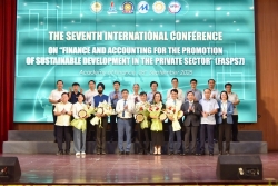 Finance and accounting for the promotion of sustainable development in the private sector