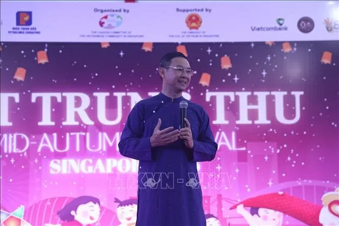 Cộng đồng người Việt vui Tết Trung Thu tại Singapore