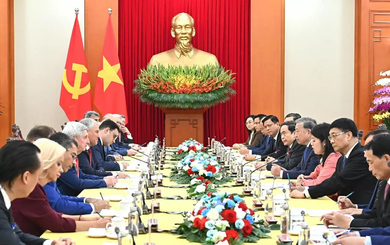 Khắc ghi quá khứ, tạo xung lực tương lai