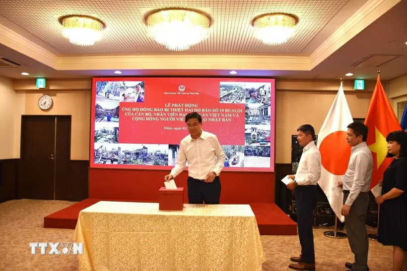 Đại sứ quán Việt Nam tại Nhật Bản chung tay hỗ trợ người dân trong nước bị thiệt hại do cơn bão số 10