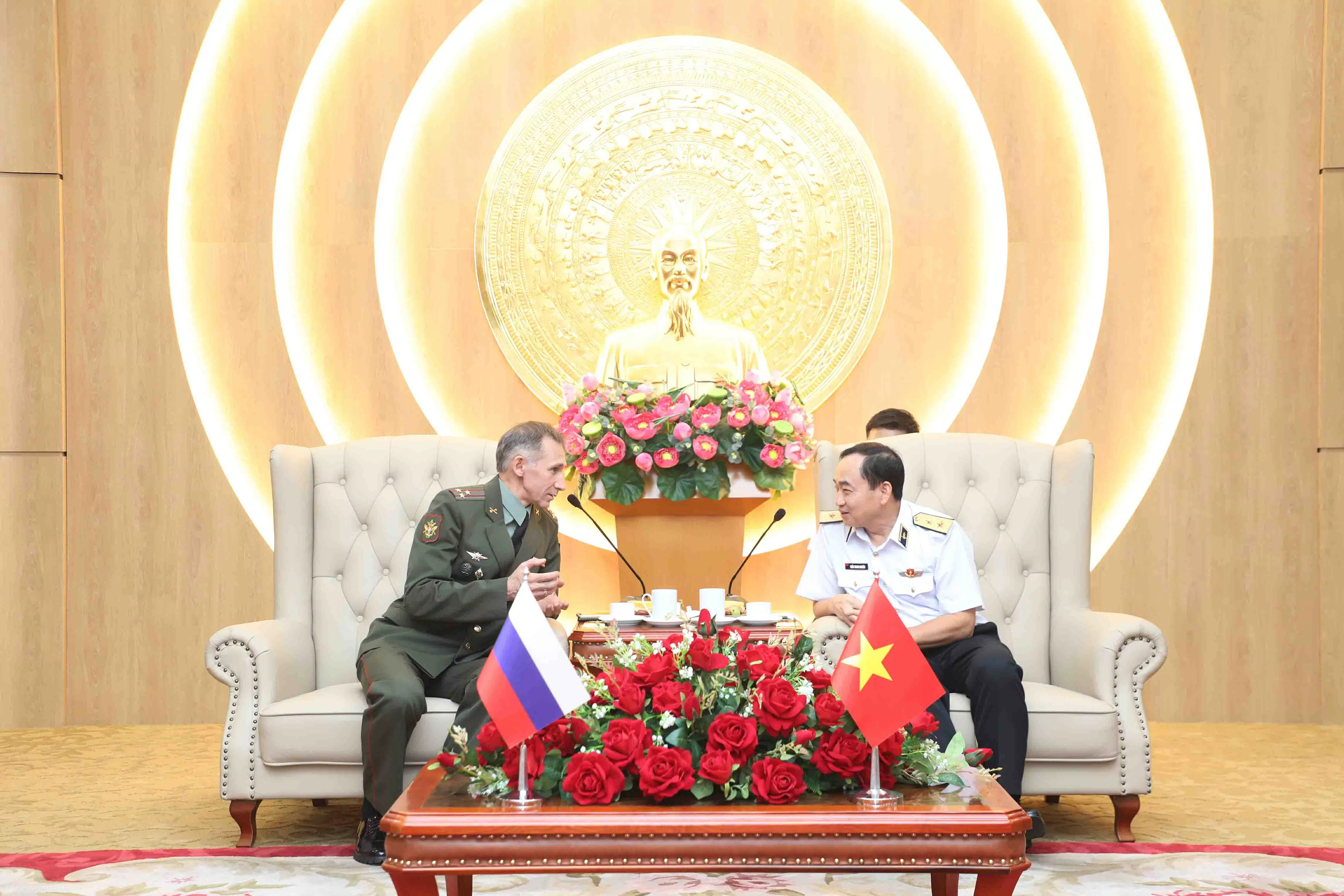 Hải quân Việt Nam-Liên bang Nga: Trụ cột quan trọng trong quan hệ hai nước Hải quân Việt Nam-Liên bang Nga: Trụ cột quan trọng trong quan hệ hai nước