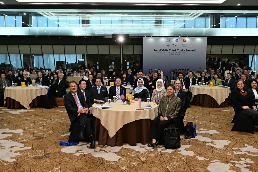 Cách tiếp cận của ASEAN đối với các thách thức khu vực và toàn cầu